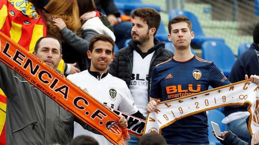 El Valencia CF saca a la venta 600 entradas para Valladolid y paga el viaje en autobús