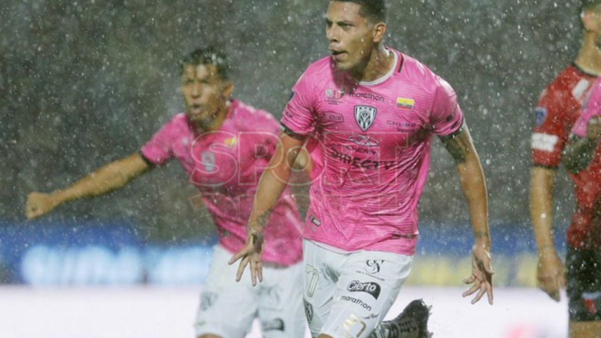 La lluvia influyó en la final de la Copa Sudamericana