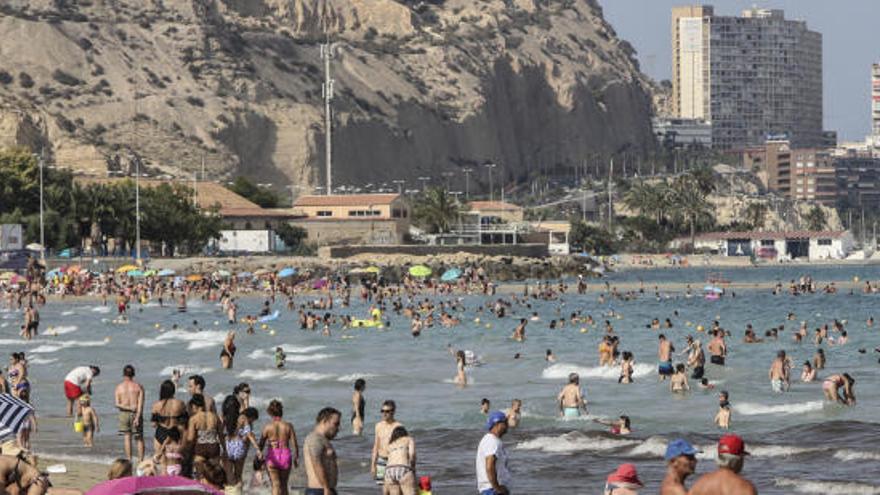 Alicante, a las puertas de un fin de semana especialmente caluroso