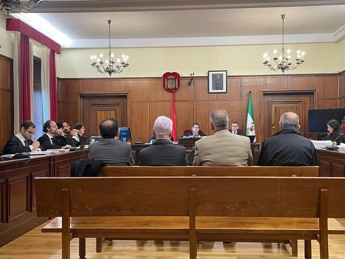 Los cuatro acusados en el inicio del caso ERE Sierra Norte.