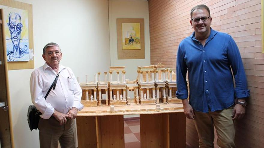 Obras de poliespán en la biblioteca