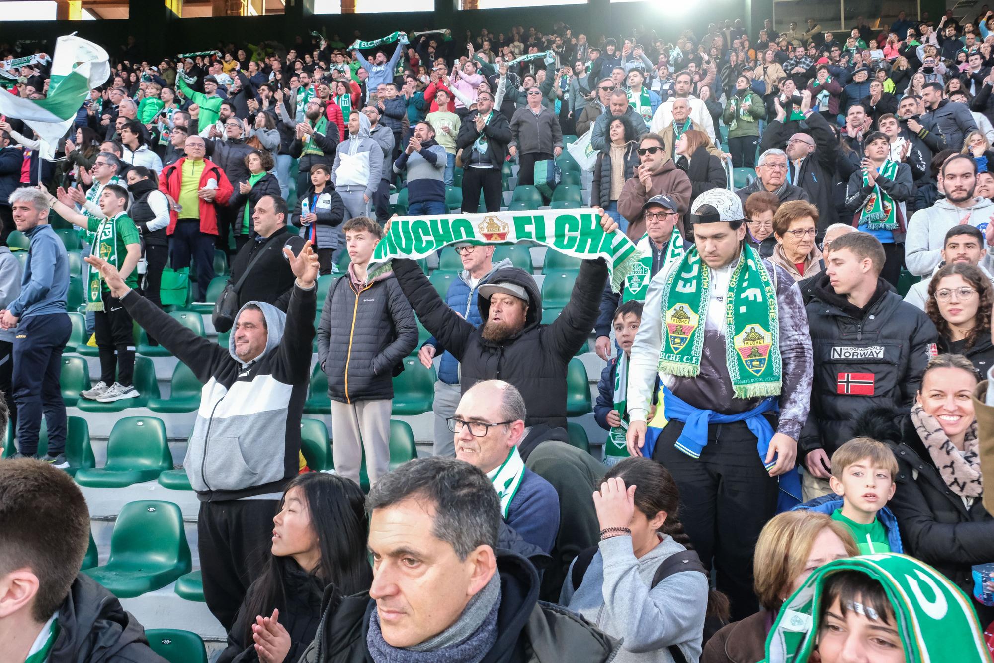 Las mejores imágenes de la primera victoria del Elche en La Liga