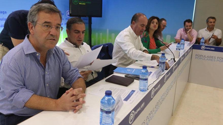 García Urbano ha asisitido al Consejo de Alcaldes del PP de Málaga.