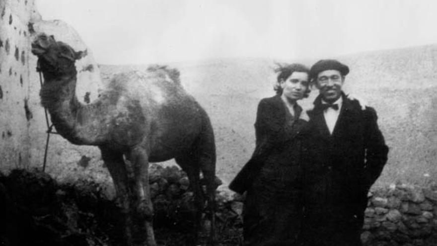 Fotografía de Molina Orosa y su mujer, Inocencia Aldana.