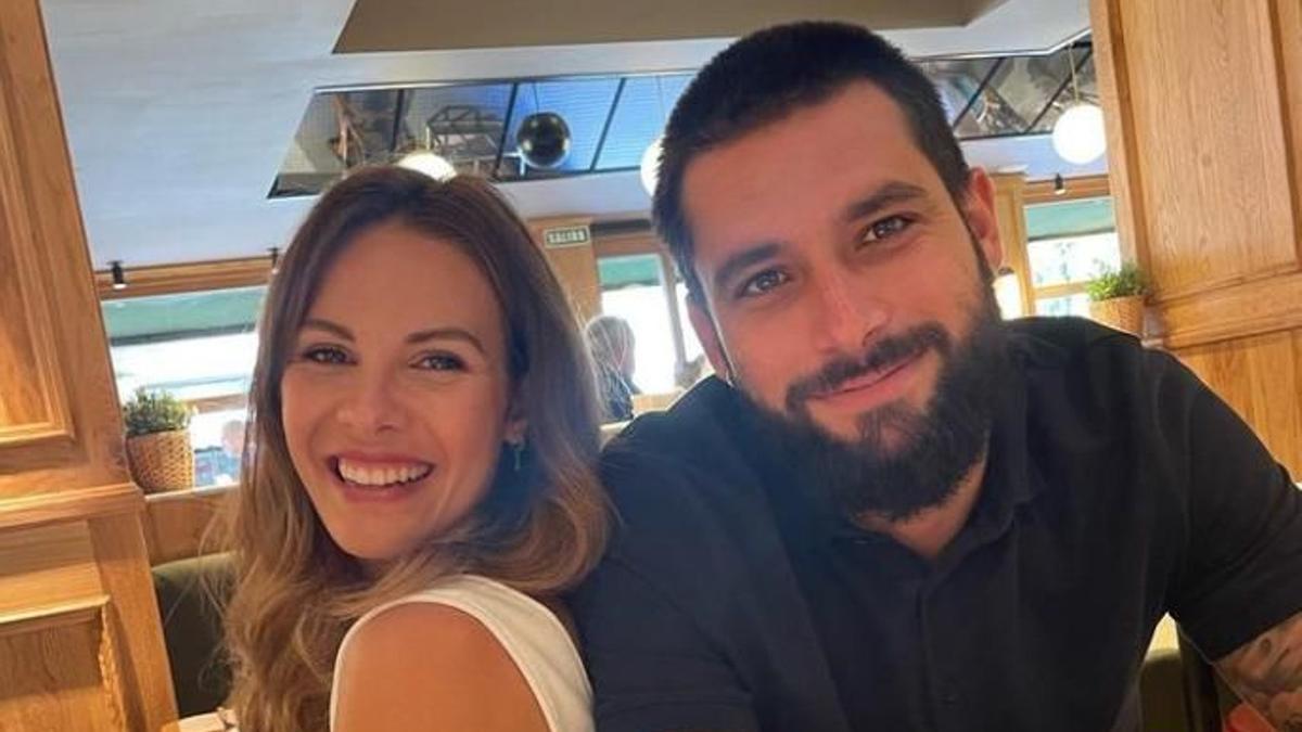 Jessica Bueno y Jota Peleteiro