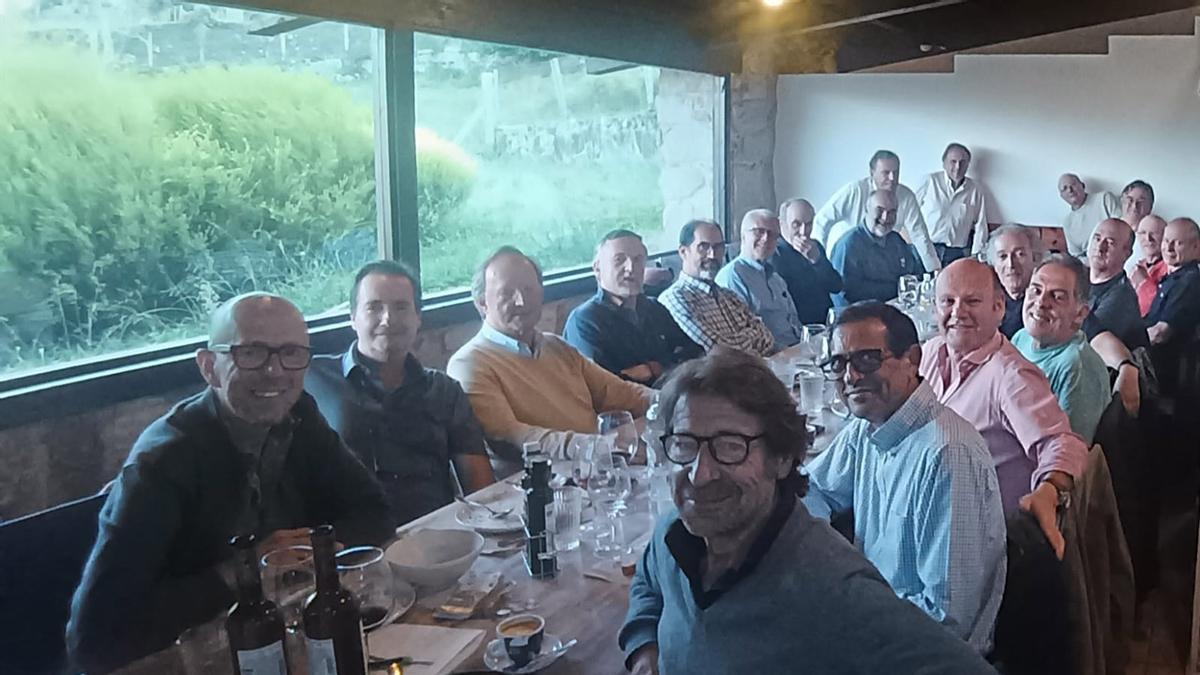 Reunión de "los del campo del Cuco"