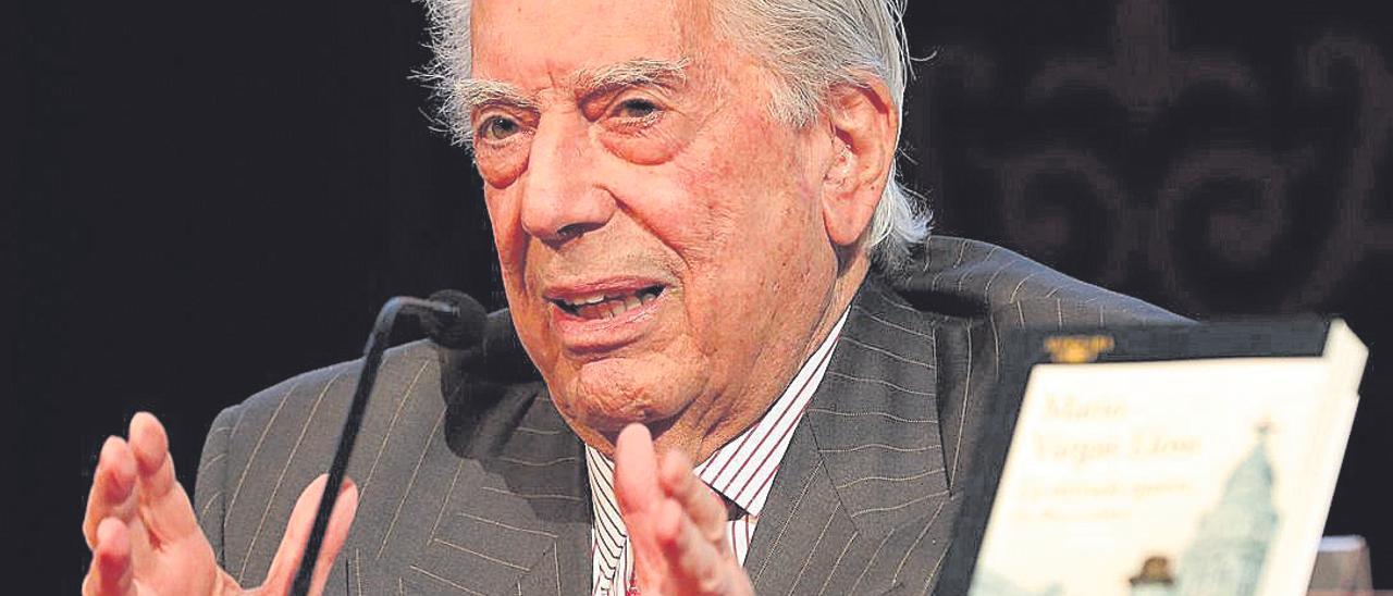 El escritor Mario Vargas Llosa, durante la presentación del libro.
Mario Vargas Llosa, en una imagen de archivo. | E. P.