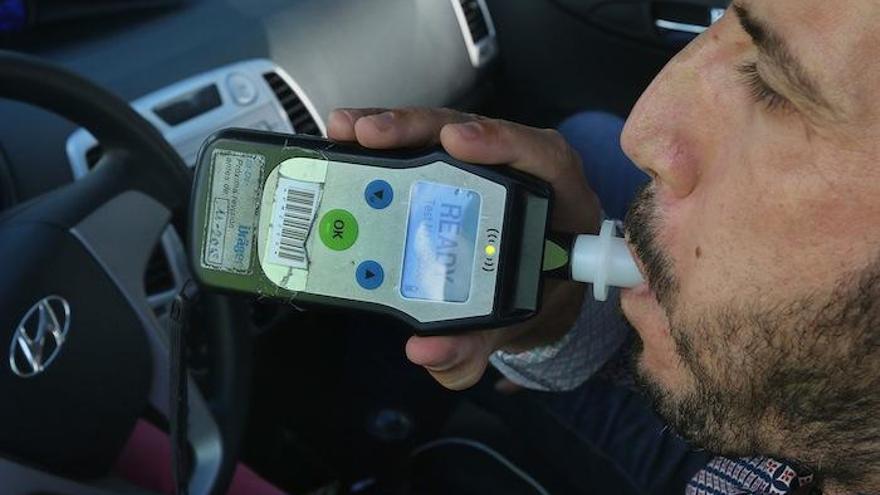 La Policía Local realizará más de 20 controles de detección de alcohol y drogas a conductores durante la Feria