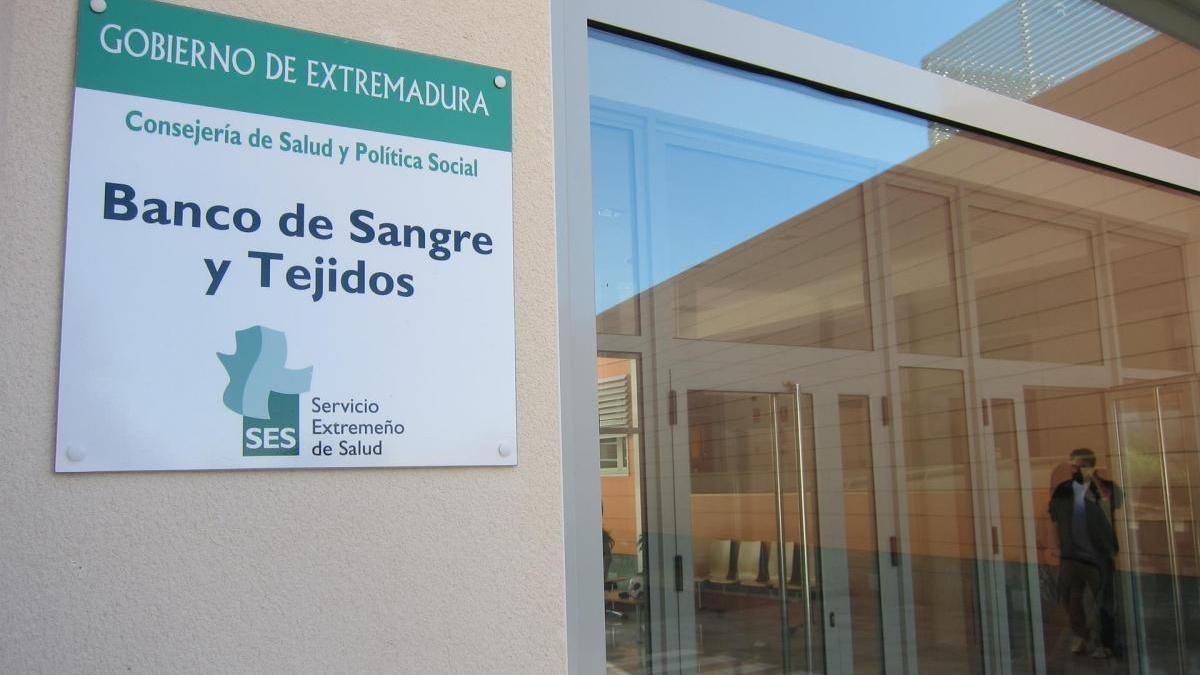 La Junta desmiente que el Banco de Sangre de Extremadura no cuente con los recursos necesarios