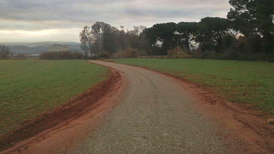 Sant Fruitós arranja el vial que enllaça els polígons Berga II i Santa Anna