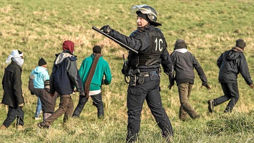 Alemania confisca el dinero y los bienes de los refugiados