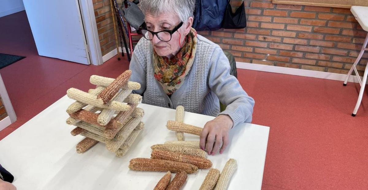 Los grovenses de más edad viajan al pasado a través de los juegos