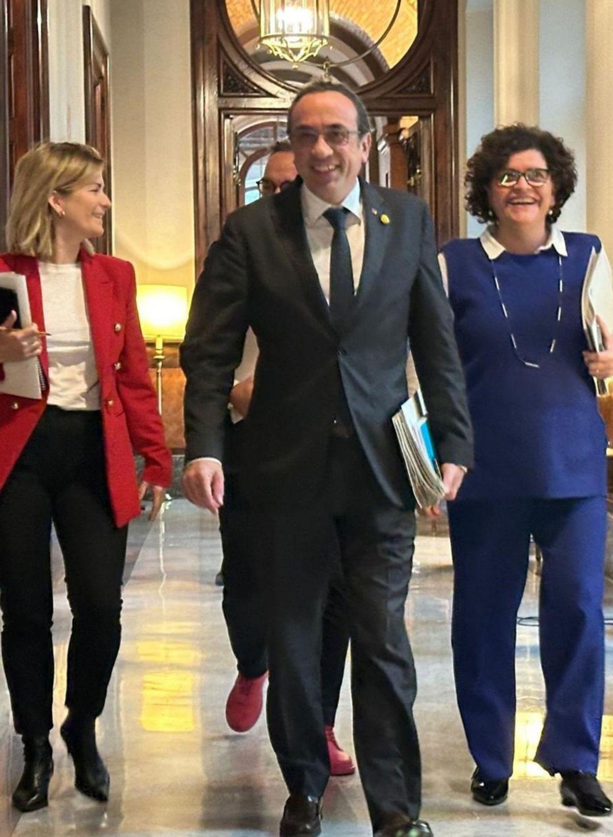 El Parlament incorporarà un expert en antiracisme El Parlament incorporarà un expert en antiracisme