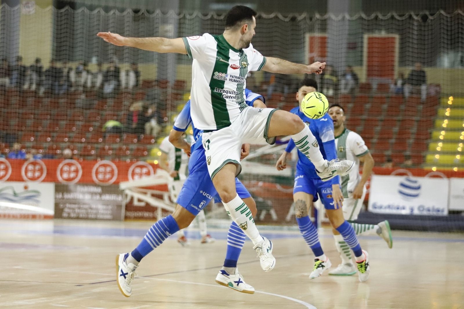 Córdoba Futsal-Viña Albali Valdepeñas | El partido en imágenes