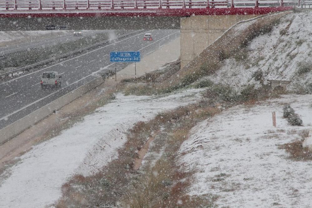 La nieve llega a San Javier, Balsicas y el Campo d