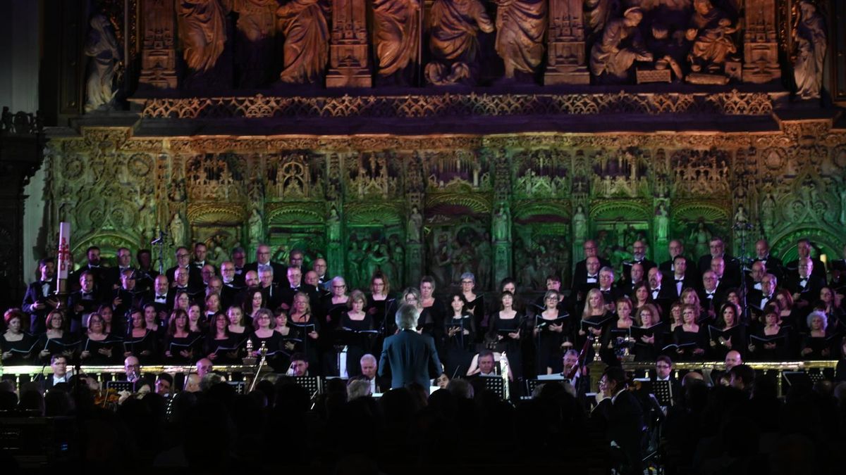 Concierto del Teatro Real en la basílica del Pilar por los 225 años del Teatro Principal.