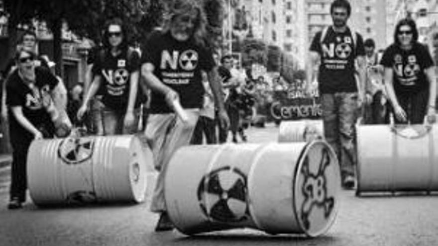 El Gobierno llevará el silo nuclear a Zarra ante la oposición de Cataluña