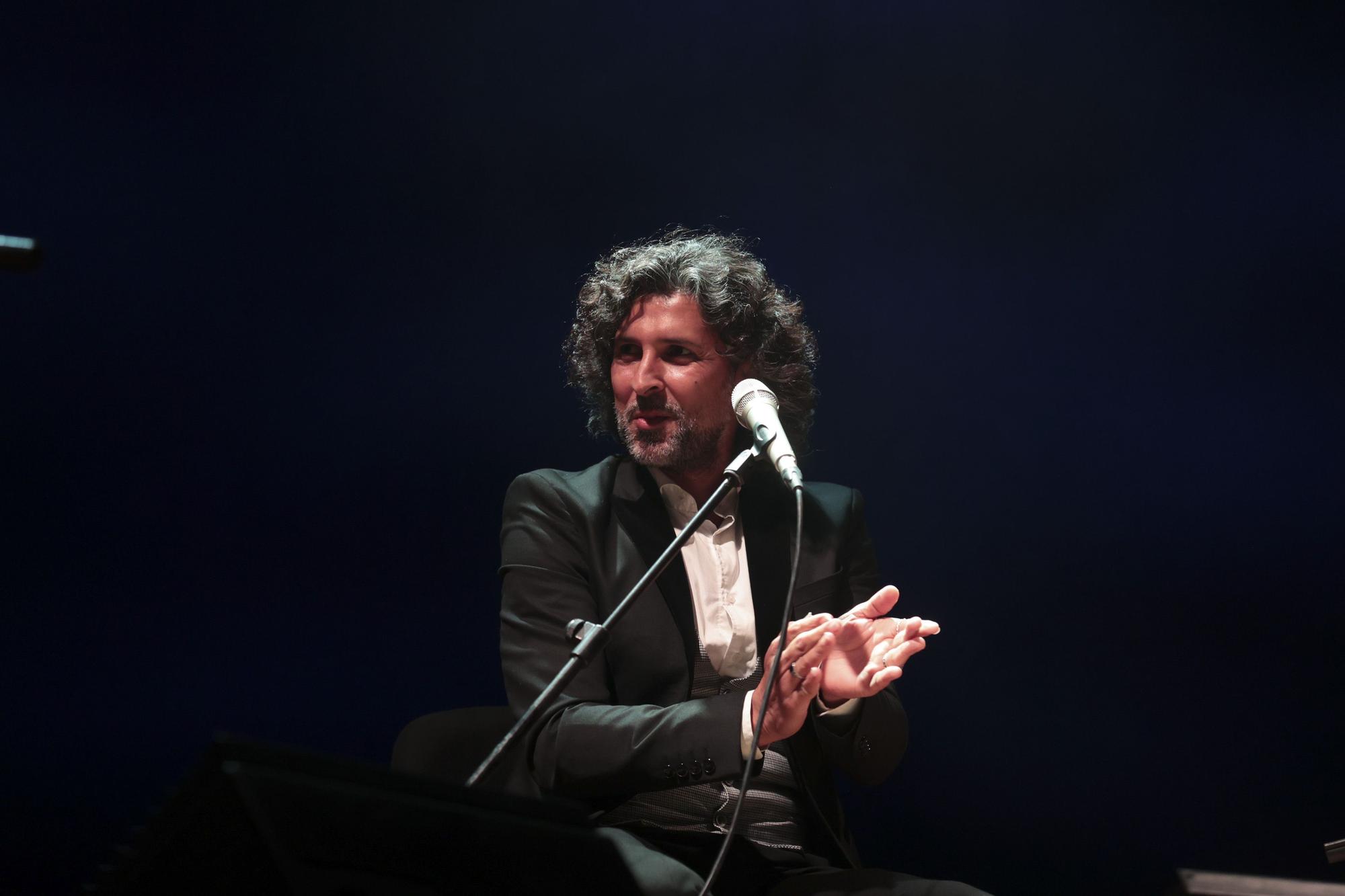 Arcángel y su flamenco hacen vibrar al Auditorio