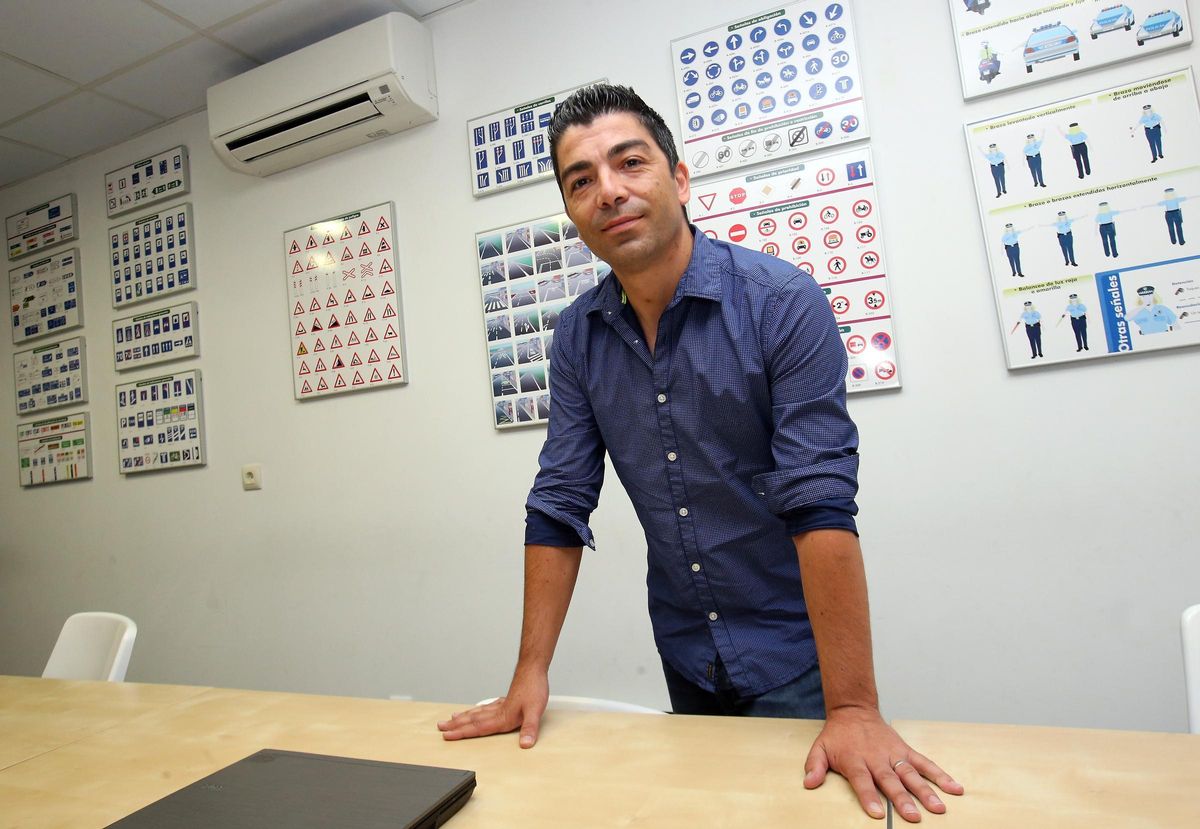 Alberto Bugallo, presidente de la Federación Gallega de Autoescuelas, en una imagen de archivo