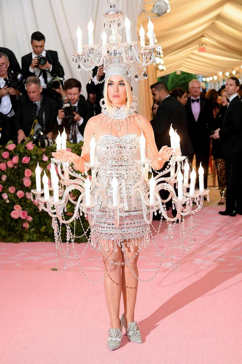 Katy Perry en la Gala MET con un diseño de Moschino