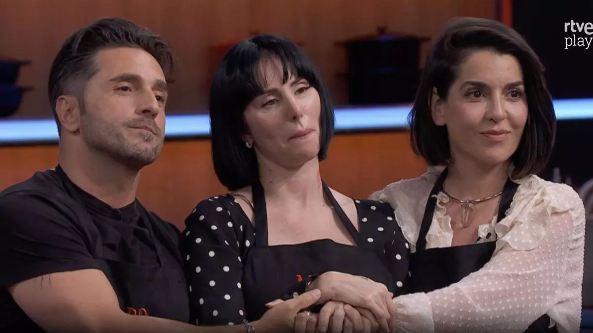 'MasterChef Celebrity Legends' expulsa a una de sus concursantes tras negarse a participar en el strip poker