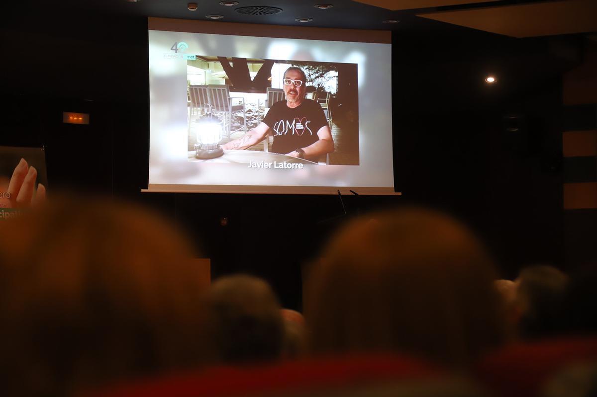 Más de 500 personas se reúnen en Córdoba para celebrar el 40 aniversario de la Fundación Emet