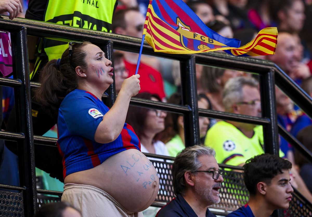 Les imatges de lArsenal - Barça de la final de la Champions femenina