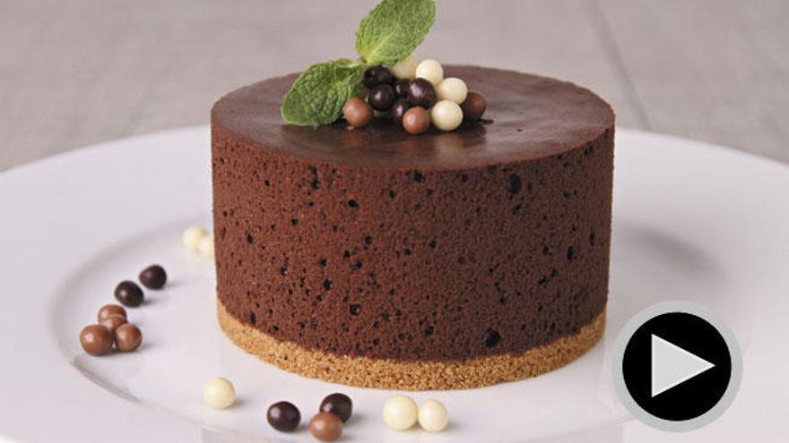 Cómo hacer una espectacular tarta fría de chocolate