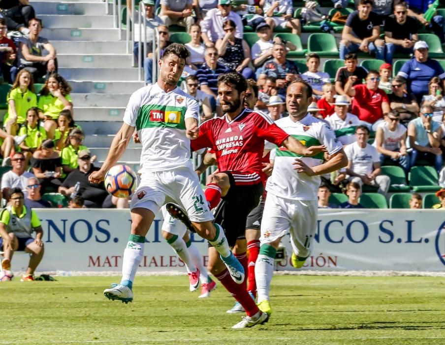 Debacle del Elche ante el colista