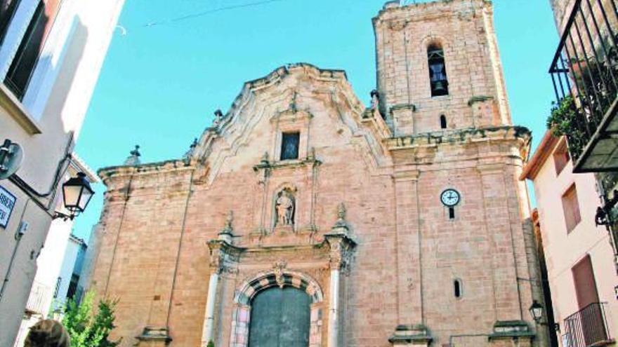 Cabanes muestra su devoción desde hoy a la Mare de Déu de les Santes