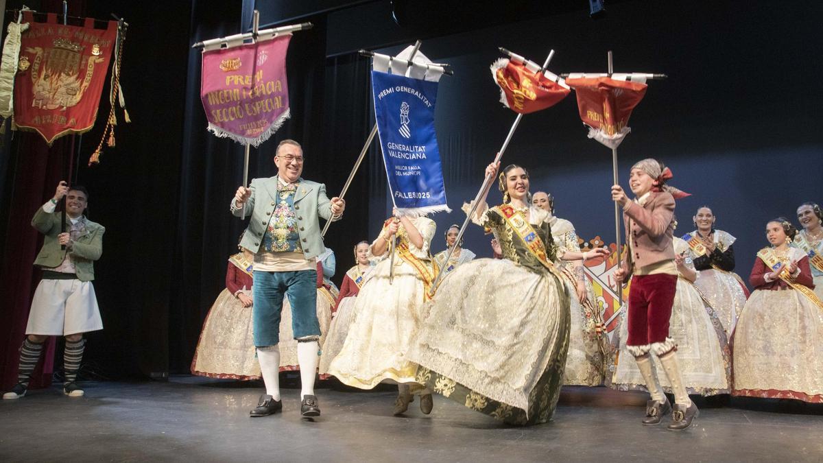 Los mejores momentos de la entrega de premios de las fallas de Alzira 2025