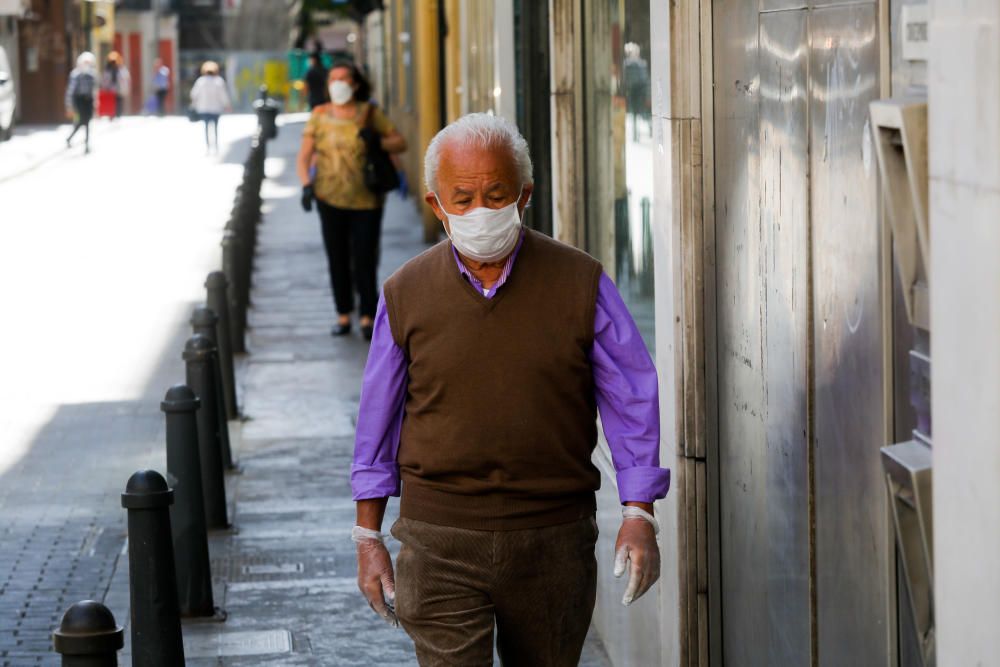 Los mayores también comienzan sus paseos