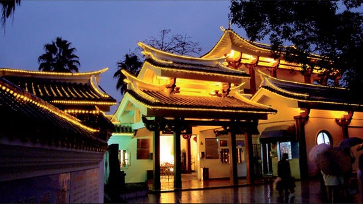 Culturas del Este deChina, como las deHemutu y Liangzhu,se dedicaban alcomercio desdetiempos ne