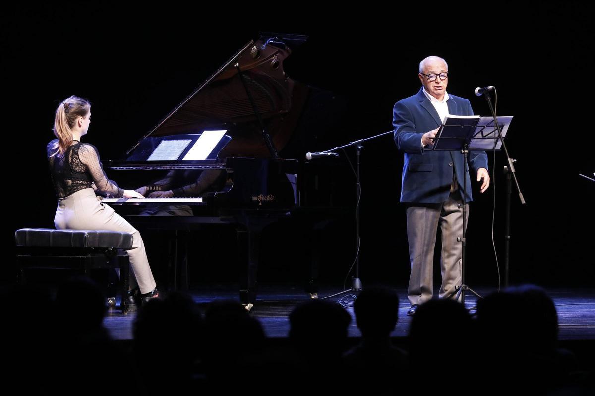 EN IMÁGENES: Joaquín Pixán inaugura los actos del 25.º aniversario del Llar de Las Vegas