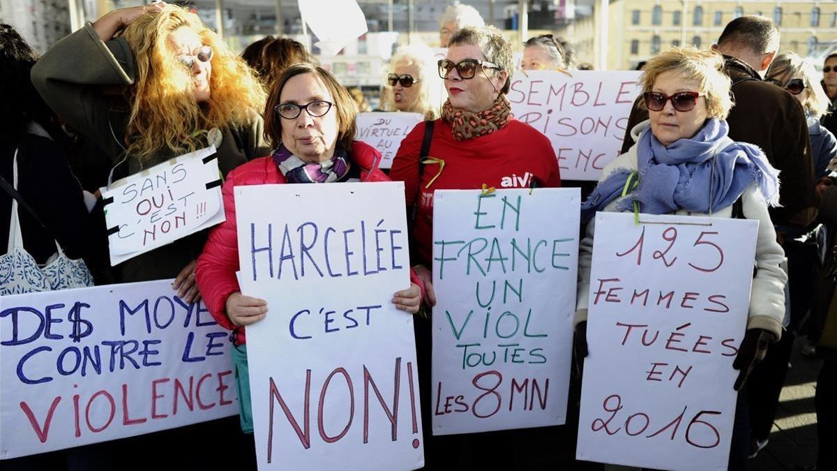 Francia baraja penalizar el acoso en la calle con 90 euros de multa