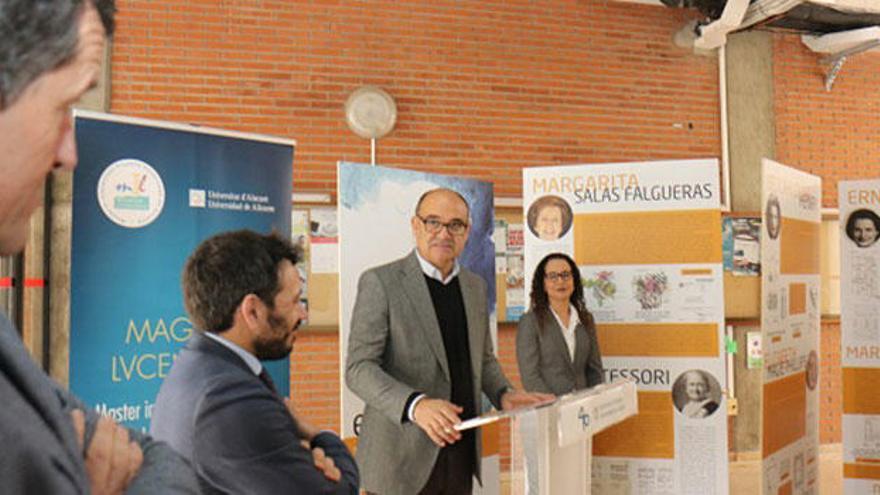 Exposición de mujeres inventoras en la Facultad de Derecho de la UA