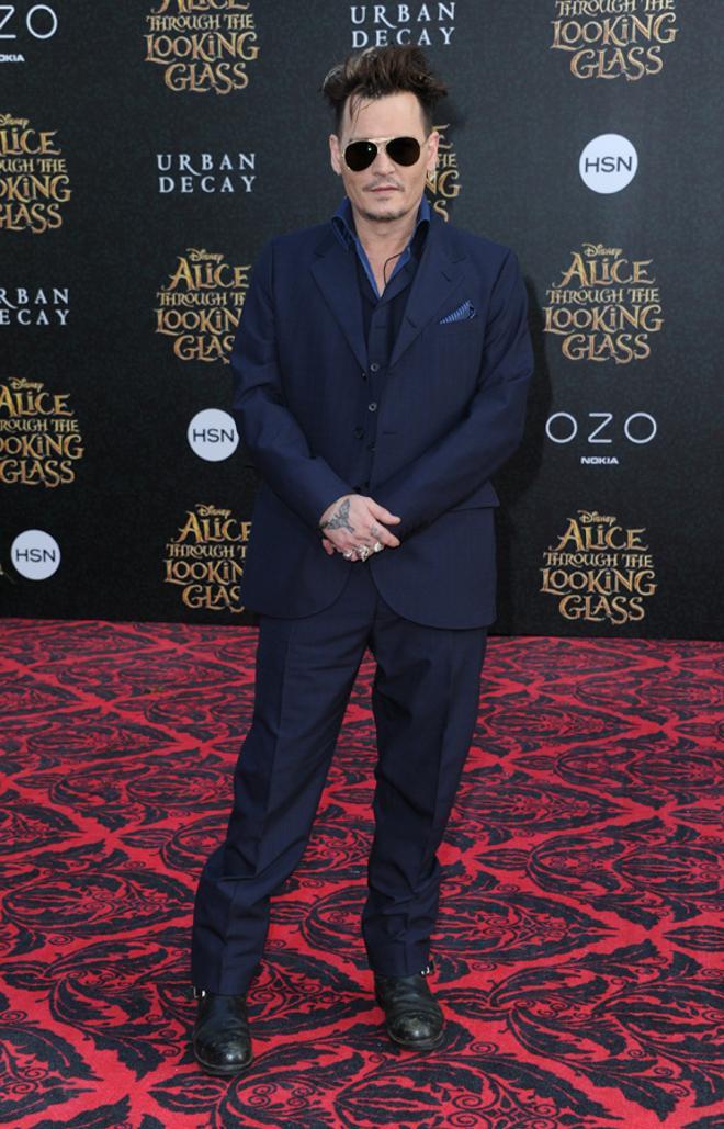 Johnny Deep en el estreno de 'Alicia a través del espejo'