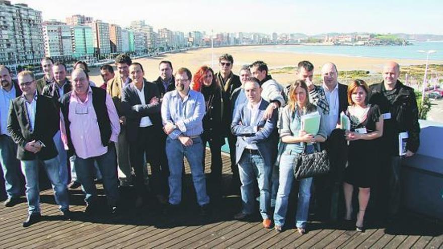 Algunos de los participantes en la semifinal gijonesa del concurso «La Nariz de Oro».