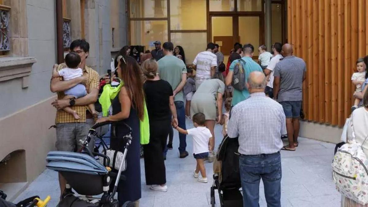 La entrada de la escuela infantil Eusebio Miranda, en una imagen de archivo.