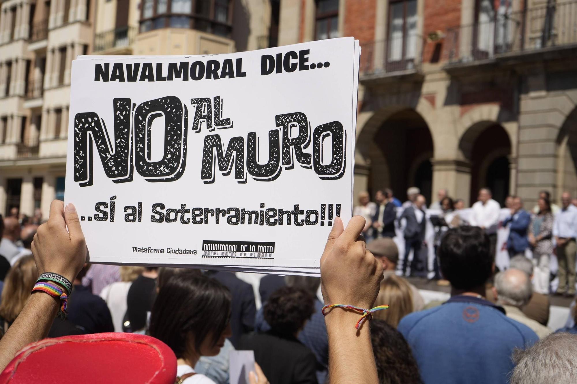 Extremadura se deja ver en la manifestación por el tren Ruta de la Plata de Zamora