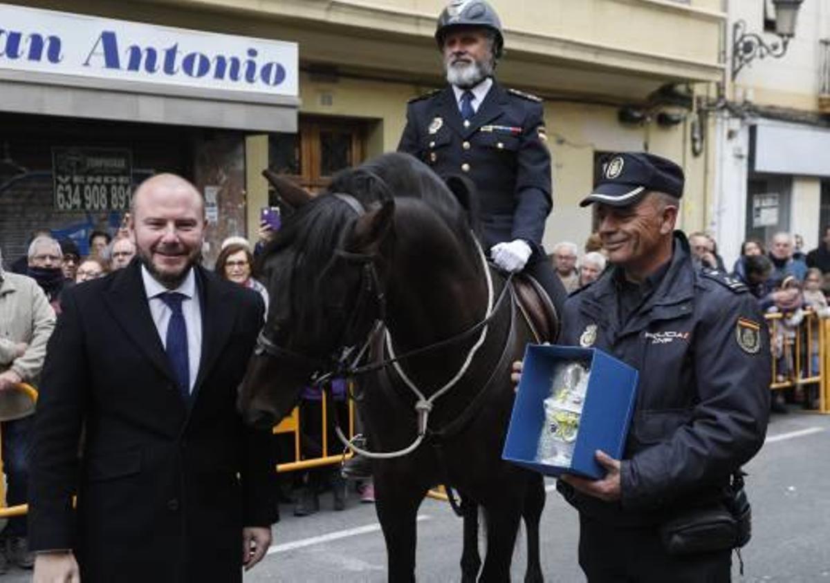 Sant Antoni crece en la jungla del asfalto