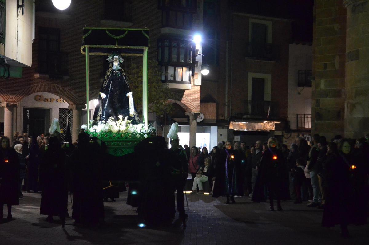 La Virgen de las Angustias en Santa María.