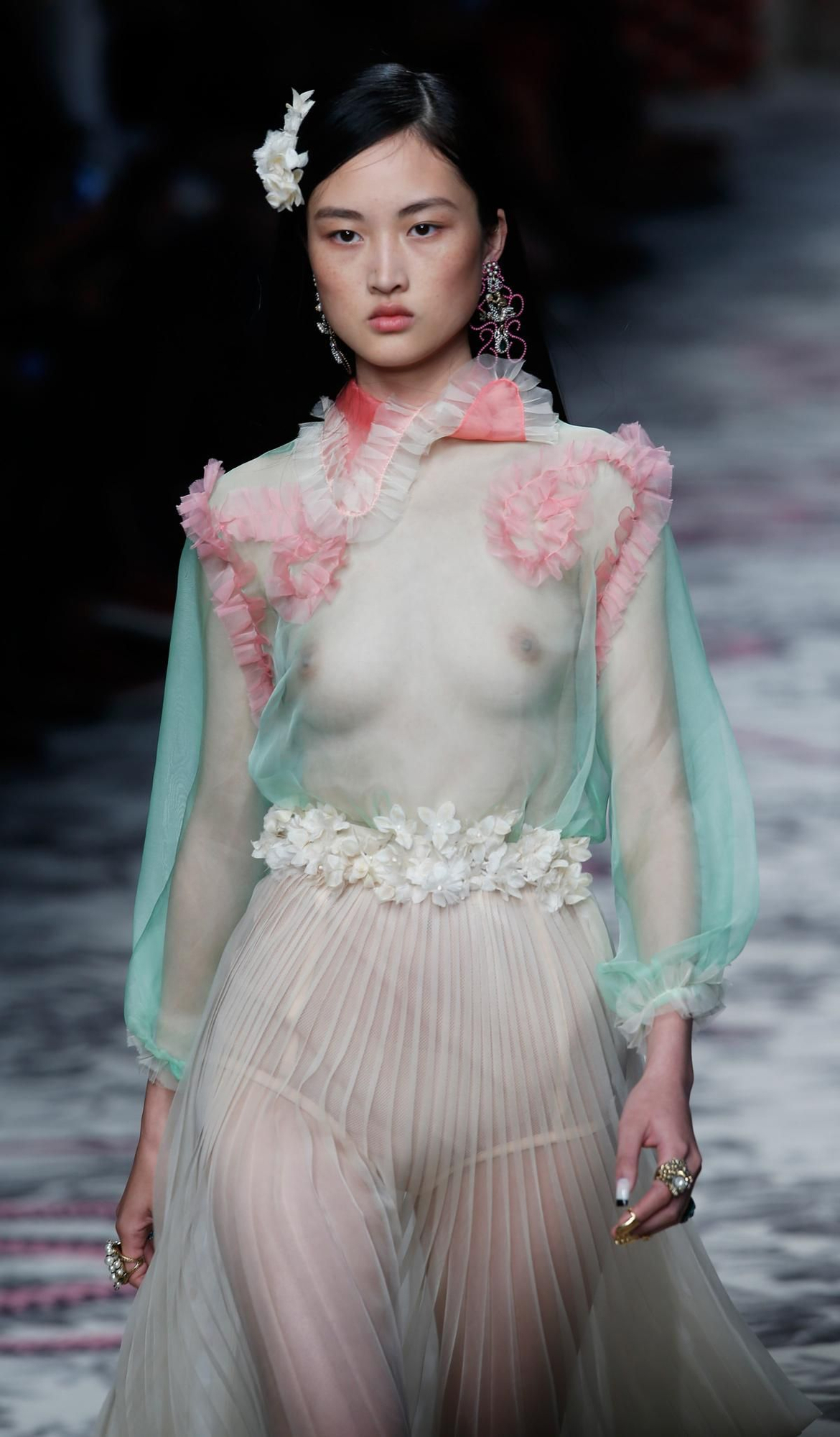MFW: Gucci Primavera/Verano 2016, transparencias