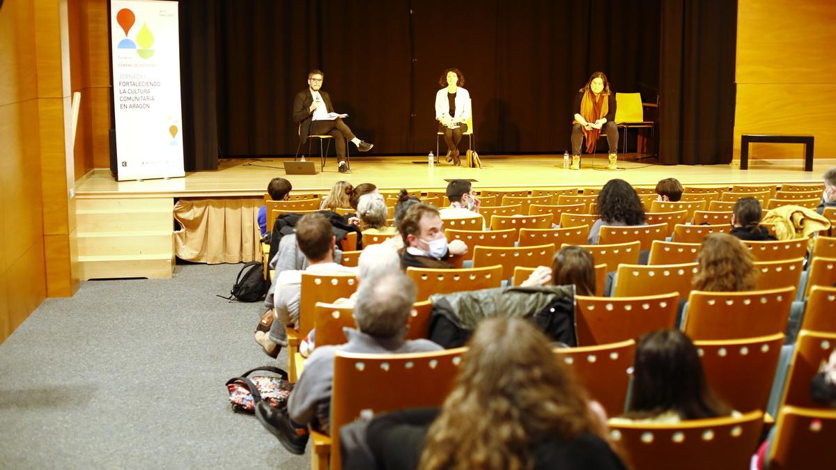 Zaragoza acogió un congreso de cultura comunitaria en el Centro de Historias.