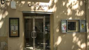 La entrada del restaurante Cal Quiquet.