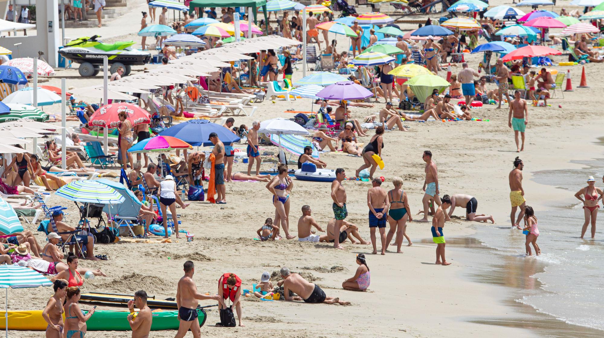 Playas llenas el primer domingo de julio