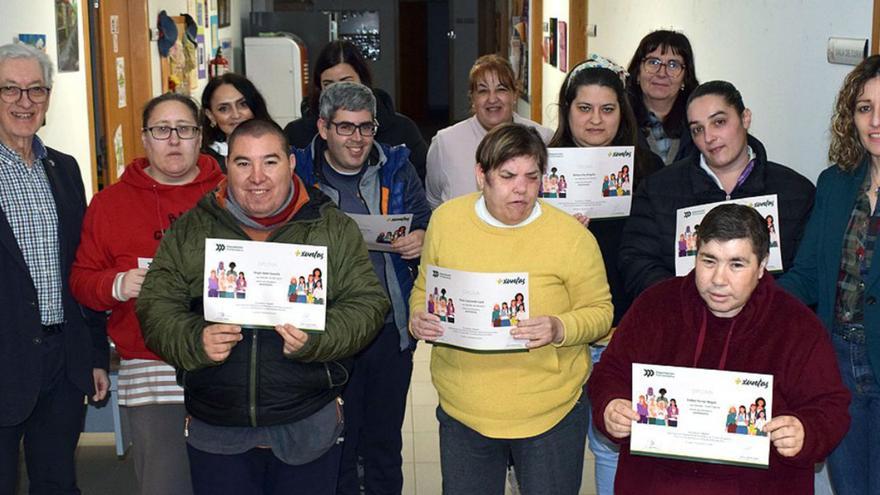 Las risas de Asdivalu conceden catorce diplomas en Valga