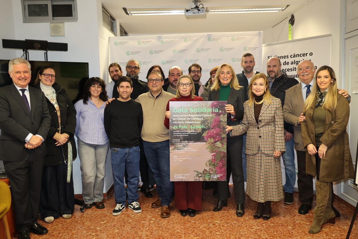 Presentación de la última gala solidaria de la AECC, que permitió recaudar fondos para una beca de investigación.