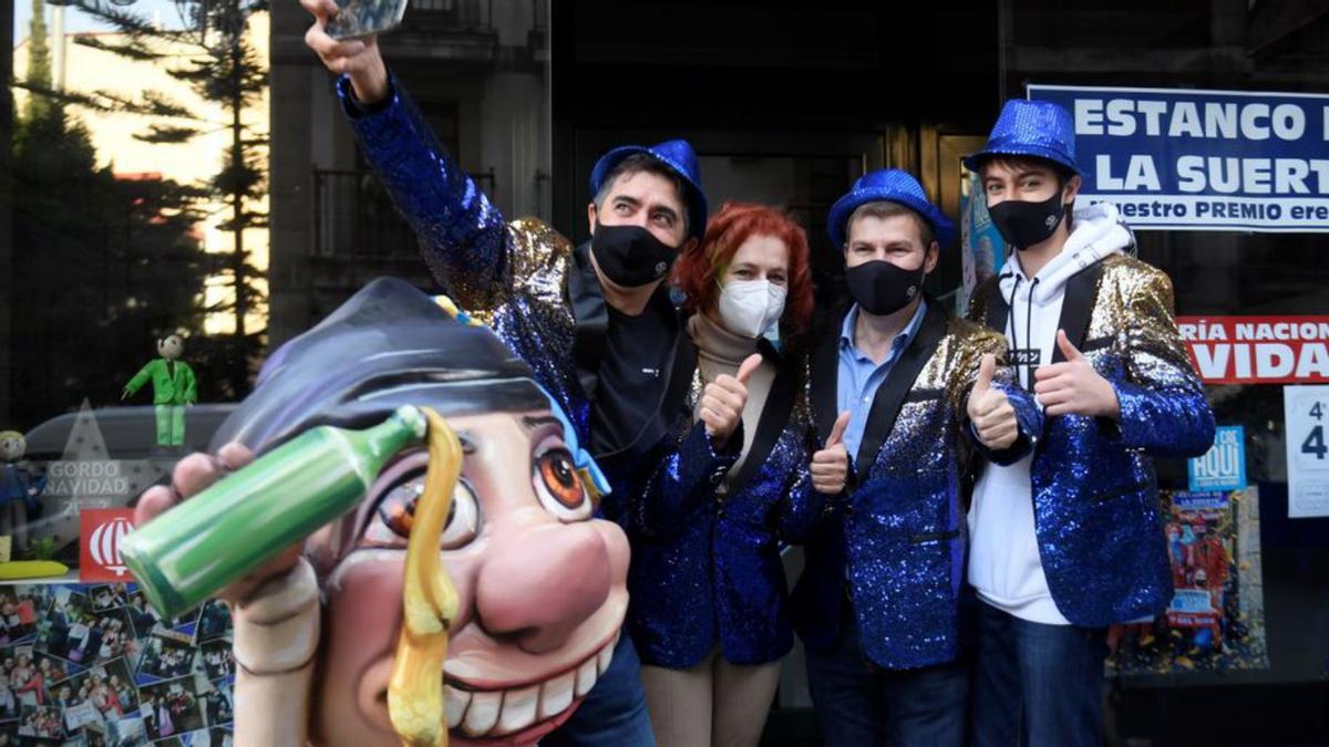 El cuarto premio en Oviedo, con un duende en copas.