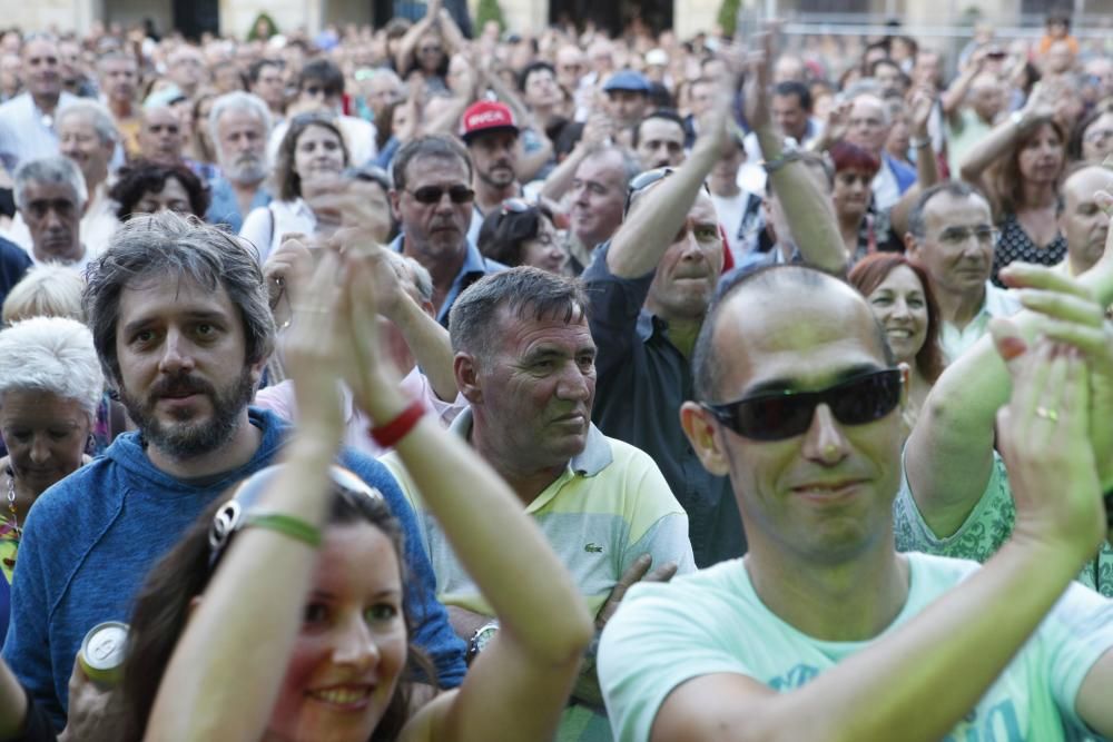 Actuación Fundación Toni Manero en Gijón